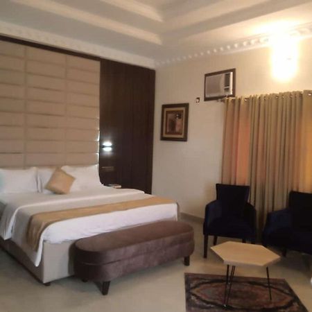Roban Hotels Limited Enugu Exterior foto